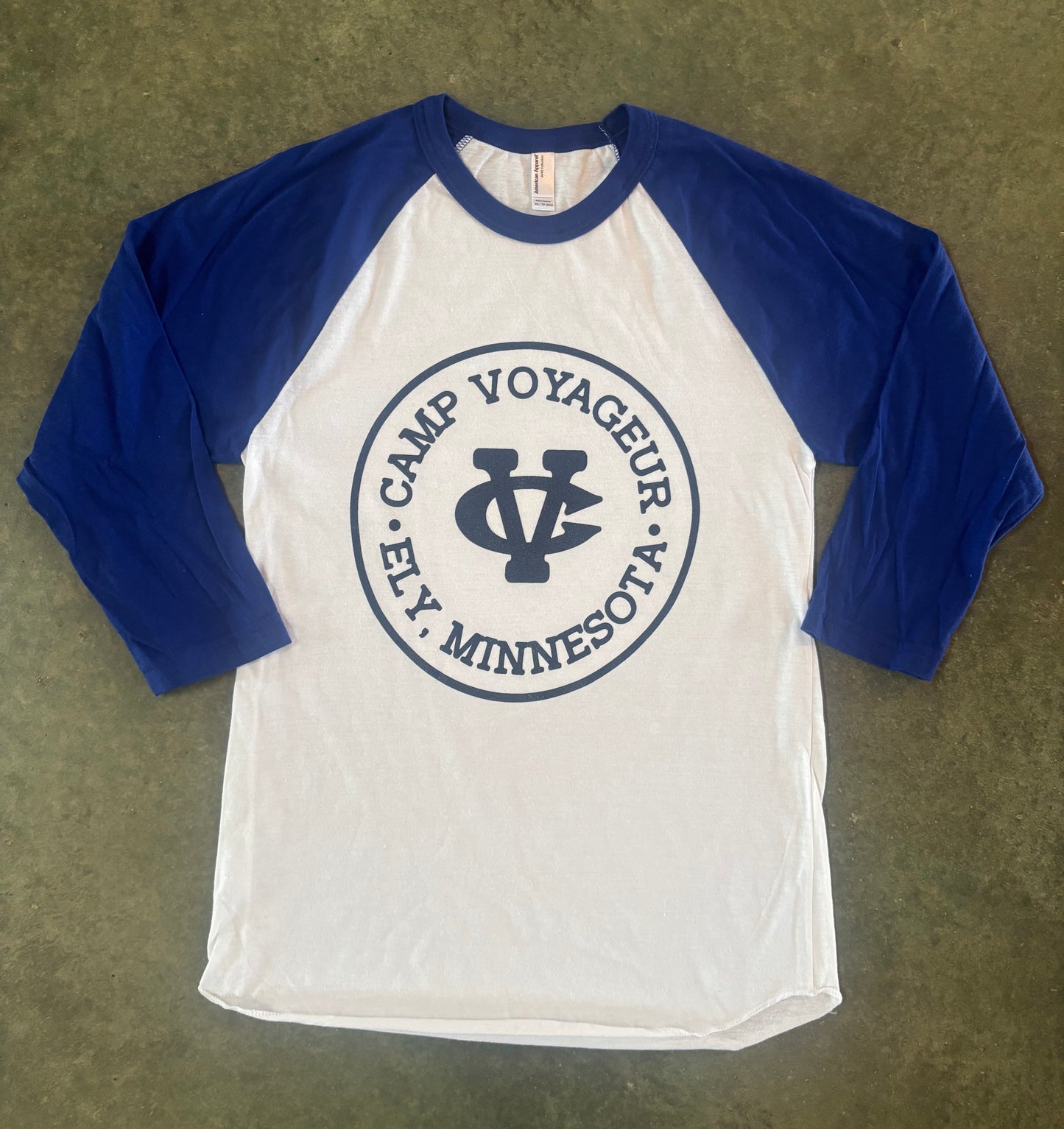 XS Baseball 3/4 sleeve- White/ royal blue sleeve- Circle logo (BB26.1)