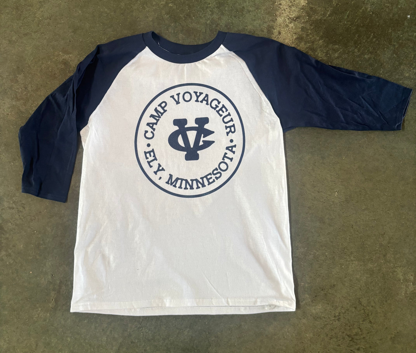 YL Baseball 3/4 sleeve- White/ Navy sleeve- Circle logo (YBB3)