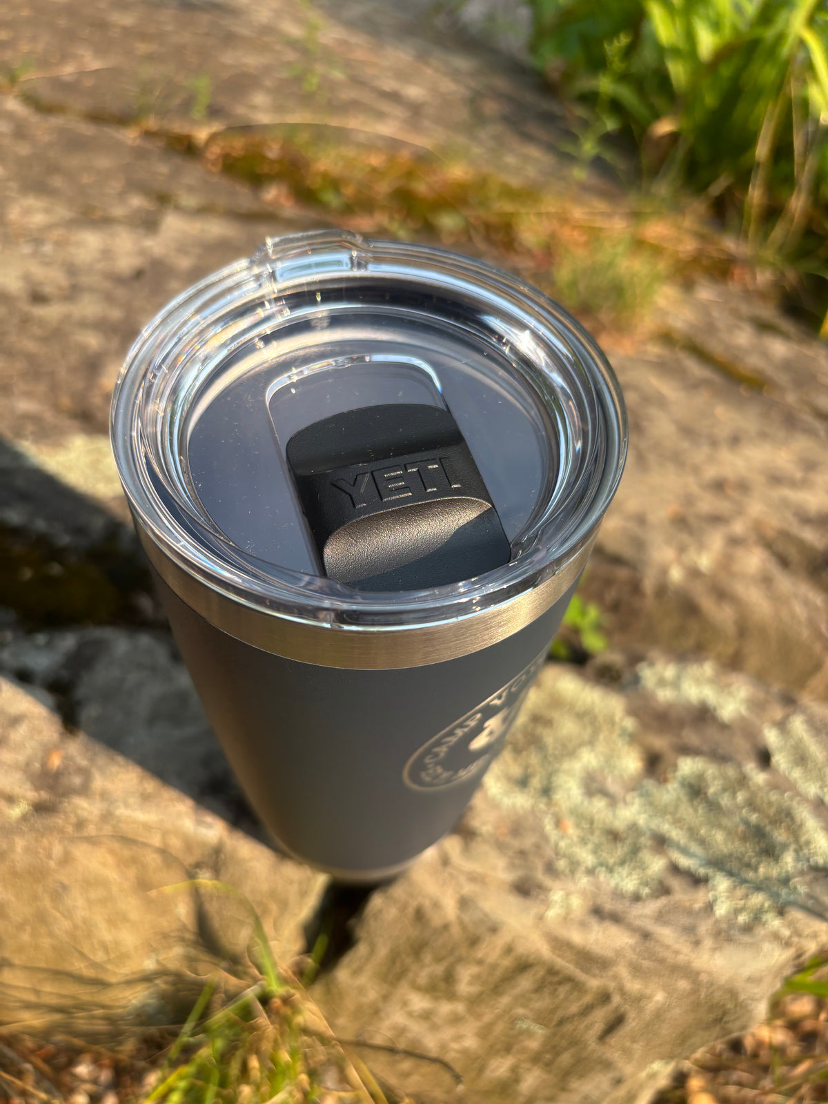 YETI 20 tumbler- CV Circle logo- Navy